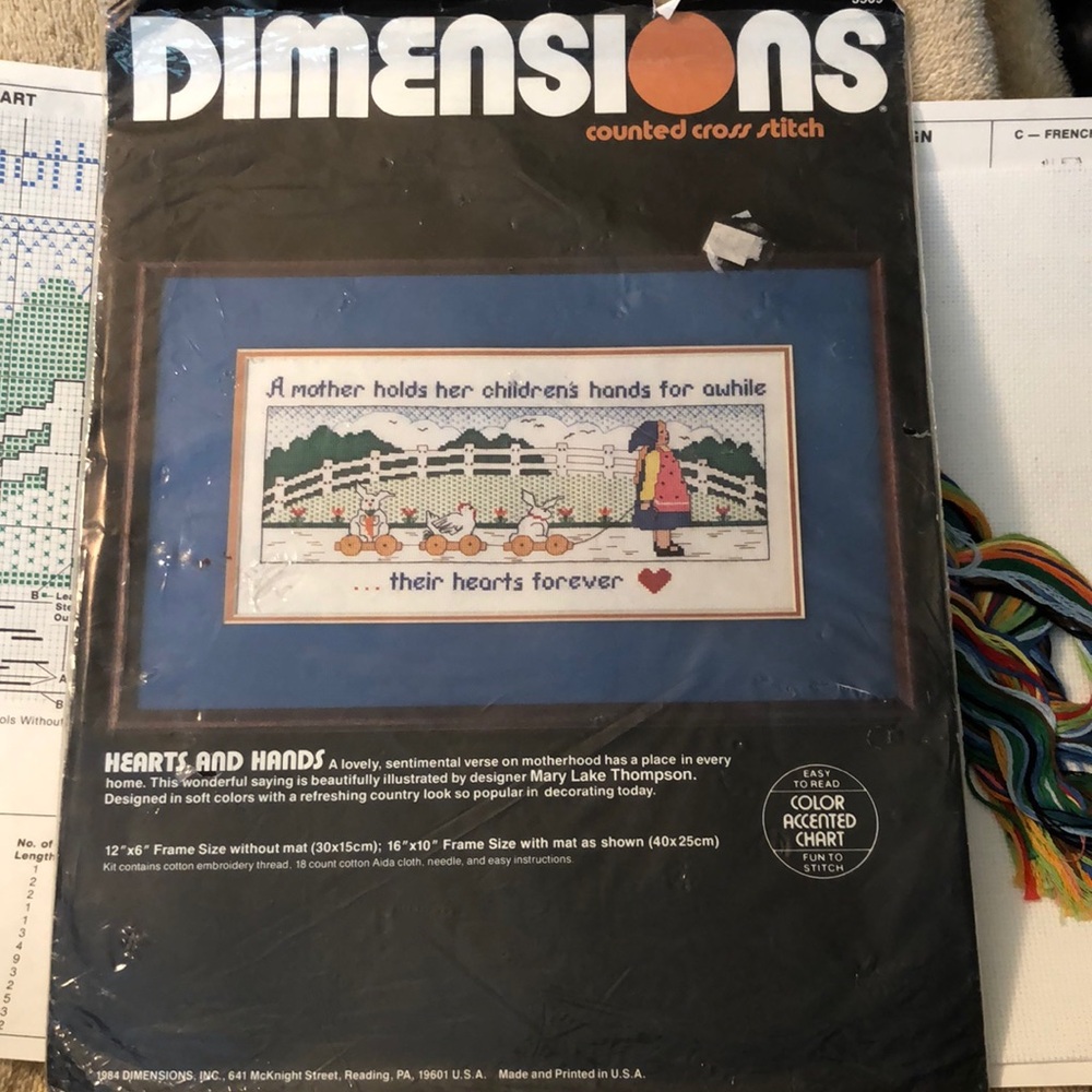 Dimensions Counted Cross Stitch Kit Hearts and Hands 3569